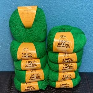 10 NWT (49g min each) Mengchu 100% Organic Cotton Yarn: Primary Green